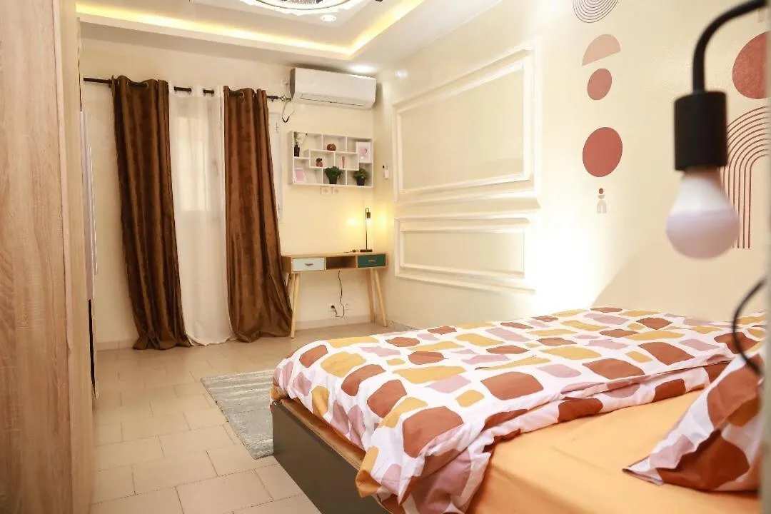 Apartment Elegant F4, 3 Chambres Lits King Size, Non Loin De La Plage Yoff Bceao Dakar